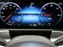 Mercedes-Benz EQB 250 AMG Line 7p. 67 kWh / Premium/ Rijassistentiepakket/ 19 inch/ Sfeerverlichting/ 96% SoH