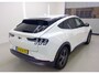 Ford Mustang Mach-E 75kWh 258pk I Navigatie I Lederen bekleding