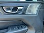 Volvo XC60 T8 AWD | Momentum | Luchtvering | Leder | SOH 87% | Panoramadak