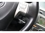 Toyota Auris 1.6-16V Luna Business - TREKHAAK - NAVIGATIE - 5-DEURS