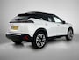 Peugeot e-2008 SUV EV GT Pack 50 kWh 136pk | Navigatie | Schuif-/kanteldak | Achteruitrijcamera | Stoelverwarming | Full Led koplampen | 3D Cockpit | Leder/Alcantara | Keyless | Adaptieve Cruise Control | Dodehoeksensor | Apple Carplay / Android Auto | DAB+ radio | Donker getint glas | 18" lichtmetalen velgen |