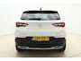 Opel Grandland X 1.6 Turbo 300pk Hybrid4 Elegance | Navigatie | Keyless | Camera | Parelmoer kleur | Electrische achterklep | Lichtmetalen velgen | AGR Comfortstoelen | Voorruitverwarming | Zwart dak