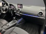 Audi Q2 35 TFSI 150PK S Edition | Panoramadak | Achteruitrijcamera | Navigatie | Adaptive cruise control | Optiek zwart | S-line