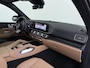 Mercedes-Benz GLS 450 4MATIC AMG Line 7-persoons | Panorama - Schuifdak | Stoelverwarming Voor + Achter | Trekhaak Wegklapbaar | Massage Stoelen Voor | Head-Up Display | Distronic Cruise Control & Stuur Assistent | Burmester 3D Surround System