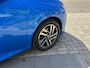 Peugeot 208 PureTech 100 Allure l Keyless l Apple CarPlay & Android Auto