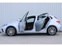 BMW 1-Serie 116i High Executive | Incl. 12 maanden garantie | Stoelverwarming | Apple Carplay & Android Auto | WIFI | Climate Control | Hill Hold | Elektrisch verstelbare stoelen |
