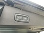 Volvo V60 T6 Plug-in hybrid AWD Plus Dark | Trekhaak elektr. | 360 camera
