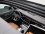 Audi Q7 60 TFSI e quattro Pro Line S Competition 490 PK | Panoramadak l Head-up display l Luchtvering l 360 Camera l Stoelverwarming voor en achter l Elektr. voorstoelen geheugen l Dodehoekdetectie l HD-matrix l Optiekpakket zwart plus l Bang & Olufsen Premium 3D l