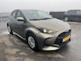 Toyota Yaris 1.5 Hybrid Active NL-auto! Apple CarPlay/Android Auto Navigatie, Achteruitrijcamera, Adaptieve cruise control, Climate control, Nieuw geleverd en dealeronderhouden