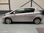Toyota Yaris 1.5 Full Hybrid Dynamic Pano|1e Eig|NL-auto!