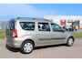 Dacia Logan MCV 1.6-16V Lauréate 7p. ) 1e eig...airco isofix