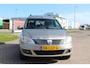 Dacia Logan MCV 1.6-16V Lauréate 7p. ) 1e eig...airco isofix