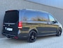 Mercedes-Benz V-klasse 300d AMG lang DC | Pano | Trekhaak | Dodehoek assistent | Burmester | ACC | Rijstrook assistent | 360° |