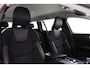 Volvo V60 T4 AUT. MOMENTUM PRO -BLIS|TREKHAAK|19"|ADAP.CRUISE|VERW.VOORSTOELEN|CARPLAY