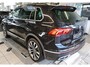 Volkswagen Tiguan 1.4 TSI eHybrid R-Line Business+ 245 PK| Dealeronderhouden | Trekhaak | Navigatie | Stoelverwarming | Stuurwielverwarming | 360 Camera | Head-Updisplay