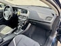 Volvo V40 Cross Country Edition 1.5 T3 152 PK Momentum | Navi | Cruise | Regen sensor | % Bovag Occasion Partner %