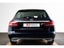 Mercedes-Benz C-klasse Estate 180 Zitcomfortpakket - Stoelverwarming voor - Cruisecontrol - Adaptieve grootlichtassistent - Garmin Map Pilot - Achteruitrijcamera - Dodehoekassistent - Actieve parkeerassistent -
