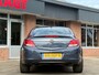 Opel Insignia Cosmo 2.0 T 220 pk AUTOMAAT - Xenon - Leder - Zeer snel!