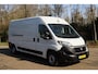 Fiat Ducato 35 2.3 MultiJet L3H2 2021 | 1e Eigenaar | Elektrische Laadklep | Achteruitrij Camera | Dealer Onderhouden | Cruise Control | Navigatier | Airco | Climate Cointrol | Nationale Autopas