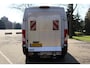 Fiat Ducato 35 2.3 MultiJet L3H2 2021 | 1e Eigenaar | Elektrische Laadklep | Achteruitrij Camera | Dealer Onderhouden | Cruise Control | Navigatier | Airco | Climate Cointrol | Nationale Autopas