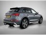 Audi Q5 55 TFSI e S edition 367 PK | Automaat | Trekhaak | Stoelverwarming | Stuurverwarming | Adaptive Cruise Control | Apple Carplay | Android Auto | Parkeersensoren | Elektrisch inklapbare spiegels | Elektrische achterklep |