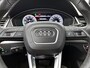 Audi Q5 55 TFSI e S edition 367 PK | Automaat | Trekhaak | Stoelverwarming | Stuurverwarming | Adaptive Cruise Control | Apple Carplay | Android Auto | Parkeersensoren | Elektrisch inklapbare spiegels | Elektrische achterklep |