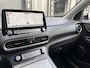 Hyundai Kona Electric EV Fashion 64 kWh | SOH: 96,8% | Sky PANO Dak | HUD | Dodehoek Detectie | LED
