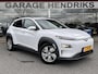 Hyundai Kona Electric EV Fashion 64 kWh | SOH: 96,8% | Sky PANO Dak | HUD | Dodehoek Detectie | LED