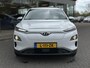 Hyundai Kona Electric EV Fashion 64 kWh | SOH: 96,8% | Sky PANO Dak | HUD | Dodehoek Detectie | LED