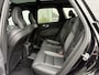Volvo XC60 2.0 T6 Plug-in hybrid AWD Plus Black Edition | Adaptieve Cruise Control | Panoramadak | Harman Kardon Audio | Stoel-/Stuur-/Voorruitverwarming | Dodehoek Detectie | 360° Parkeercamera |
