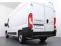 Peugeot Boxer 2.2 BlueHDi 140pk L2H2 3.5t | NIEUW BPM VRIJ! | Achteruitrijcamera | Airco | Apple Carplay/Android Auto|telefoonintegratie premium