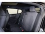 Volvo EC40 Single Motor Extended Range Ultra Black Ed. 82 kWh - Panoramadak - IntelliSafe Assist & Surround - 360º Camera - Harman Kardon audio - Verwarmde voorstoelen, stuur & achterbank - Parkeersensoren voor & achter - Elektr. bedienb. voorstoelen met geheugen links - Draadloze tel. lader - Extra getint glas - 20' LMV