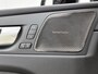Volvo XC60 T8 Ultimate Dark | Trekhaak | 21 inch | BLIS | Pano | H&K |
