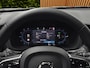 Volvo XC60 T6 Recharge AWD Plus Dark | Luchtvering | 22" Velgen | Panoramadak | Memory | Pilot Assist
