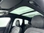 Volvo XC60 T6 Recharge Plus Dark | 19" Allseason | Sportstoelen | Trekhaak | Full LED | Elektrisch verstelbare stoelen | Panoramadak | Adaptieve cruise | BLIS | Stoel/stuur/achterbankverwarming | Parkeercamera
