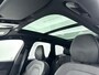 Volvo XC60 T6 Recharge Plus Dark | 19" Allseason | Sportstoelen | Trekhaak | Full LED | Elektrisch verstelbare stoelen | Panoramadak | Adaptieve cruise | BLIS | Stoel/stuur/achterbankverwarming | Parkeercamera