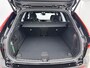 Volvo XC60 T6 Recharge Plus Dark | 19" Allseason | Sportstoelen | Trekhaak | Full LED | Elektrisch verstelbare stoelen | Panoramadak | Adaptieve cruise | BLIS | Stoel/stuur/achterbankverwarming | Parkeercamera