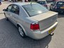 Opel Vectra 2.2-16V Elegance 155pk Automaat Lees advertentie!!!