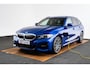 BMW 3-Serie Touring 330e High Executive M Sport- Panoramadak - Sportstoelen - Elektrisch verwarmde voorstoelen - Getinte ruiten - Ambiance verlichting - Cruise control - HiFi - Active Guard Plus -