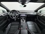 Volkswagen Arteon Shooting Brake 1.4 TSI eHybrid R-Line BINNEN + BUITEN PANO| NAPPALEDER SPORTSTOELEN| ELEK. STOEL MET MEMORY| ELEK. ACHTERKLEP| ACHTERBANK VERWARMD| CAMERA| STOELVERWARMING| CARPLAY| DODE HOEK SENSOR