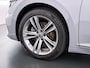 Volkswagen Arteon Shooting Brake 1.4 TSI eHybrid R-Line BINNEN + BUITEN PANO| NAPPALEDER SPORTSTOELEN| ELEK. STOEL MET MEMORY| ELEK. ACHTERKLEP| ACHTERBANK VERWARMD| CAMERA| STOELVERWARMING| CARPLAY| DODE HOEK SENSOR