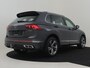 Volkswagen Tiguan R-Line Business eHybrid 245pk | Trekhaak | Elektrische stoelen memory | Lederen bekleding | Stoel/stuurverwarming | Park assist | Camera achter | Navigatie via  App connect | 19"LMV