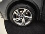 Volkswagen Tiguan R-Line Business eHybrid 245pk | Trekhaak | Elektrische stoelen memory | Lederen bekleding | Stoel/stuurverwarming | Park assist | Camera achter | Navigatie via  App connect | 19"LMV