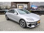 Hyundai Ioniq 6 Lounge 77.4 kWh | Leder | 360 camera | Elektrische voorstoelen met geheugenfunctie | Headup Display | V2L | | Achterstoelen verwarmd | Achteruitrij assistent | Achteruitrijcamera
