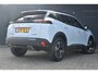 Peugeot 2008 1.2 Hybrid 136 Allure Automaat | Navigatie by App | Full-LED | Parkeersensoren | Cruise Control | Dakrails | Half-Leder | !!