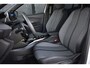 Peugeot 2008 1.2 Hybrid 136 Allure Automaat | Navigatie by App | Full-LED | Parkeersensoren | Cruise Control | Dakrails | Half-Leder | !!