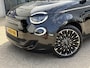 Fiat 500 3+1 La Prima 42 kWh | Leder/Navi/Camera/Adapt.Cruise/Clima/Stoelverwarming/17" All Season banden