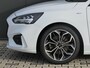 Ford Focus Wagon 1.0 EcoBoost ST Line | Winterpack | 18 Inch | LED | Privacy Glass | Navigatie | Keyless | CarPlay/Android Auto