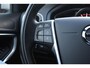 Volvo V40 T3 Automaat Polar+ Sport | Trekhaak | Panoramadak | Parkeercamera | Verwarmbare Voorstoelen | Navigatie | Cruise Control | Bluetooth Telefonie & Multimedia | 17'' Lichtmetalen Velgen
