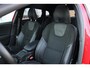 Volvo V40 T3 Automaat Polar+ Sport | Trekhaak | Panoramadak | Parkeercamera | Verwarmbare Voorstoelen | Navigatie | Cruise Control | Bluetooth Telefonie & Multimedia | 17'' Lichtmetalen Velgen